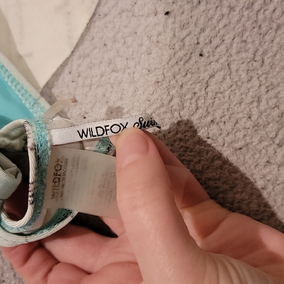 Wildfox Take me on Vacation swim suit - Picture 7 of 8